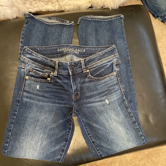American Eagle Bootcut Jeans - Picture 2 of 3